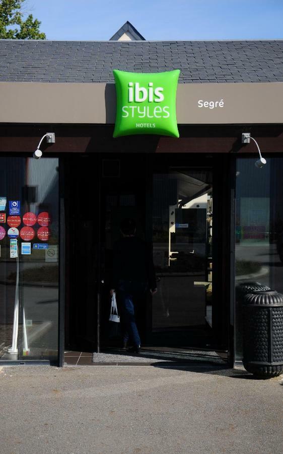 Ibis Styles Segre Hotel Exterior photo